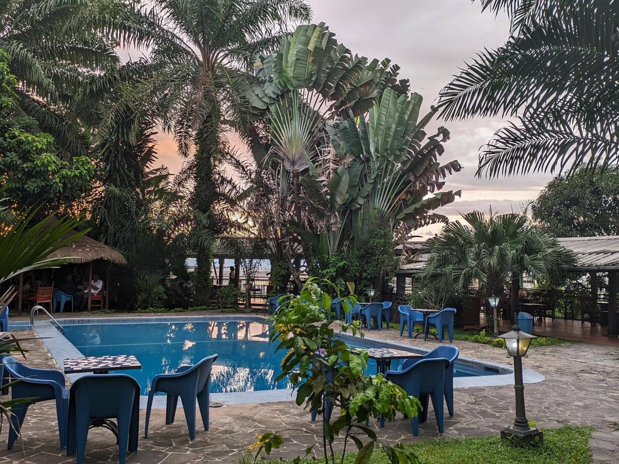 Foyer Du Marin Hotel Douala Kültér fotó